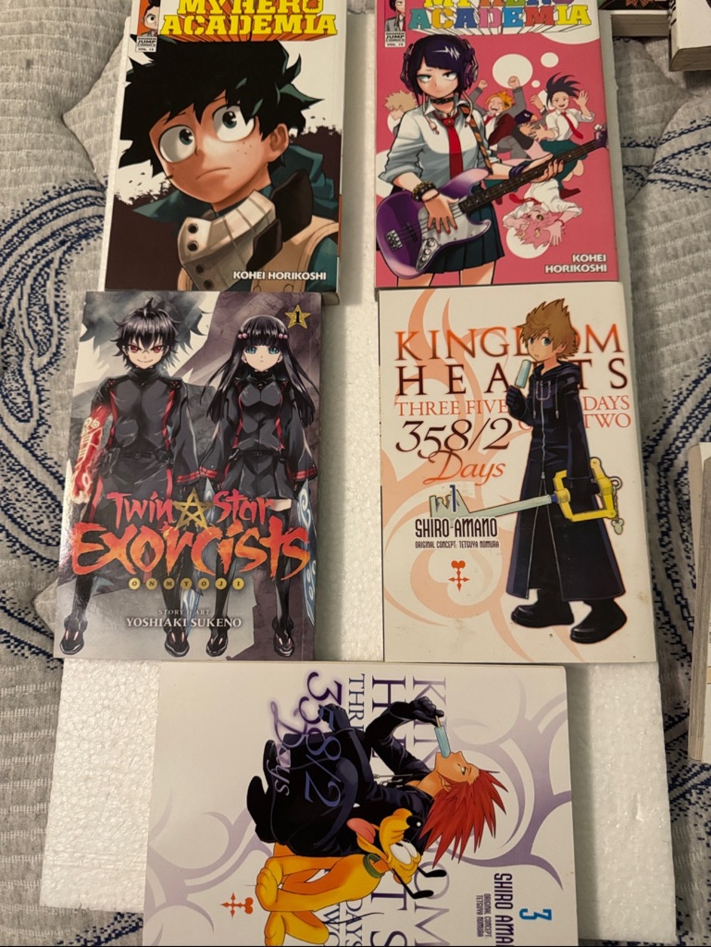Mango Anime Manga Lot - Green, Pink, Purple, Black, White, Orange, Yellow Covers